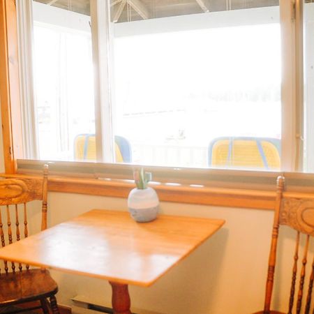 The Water'S Edge Inn & Gallery Baddeck Inlet Kültér fotó